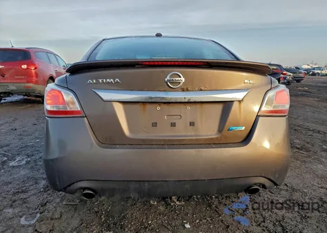 2014 Nissan Altima 2.5 из США, поврежденный, VIN 1N4AL3AP1EC902709